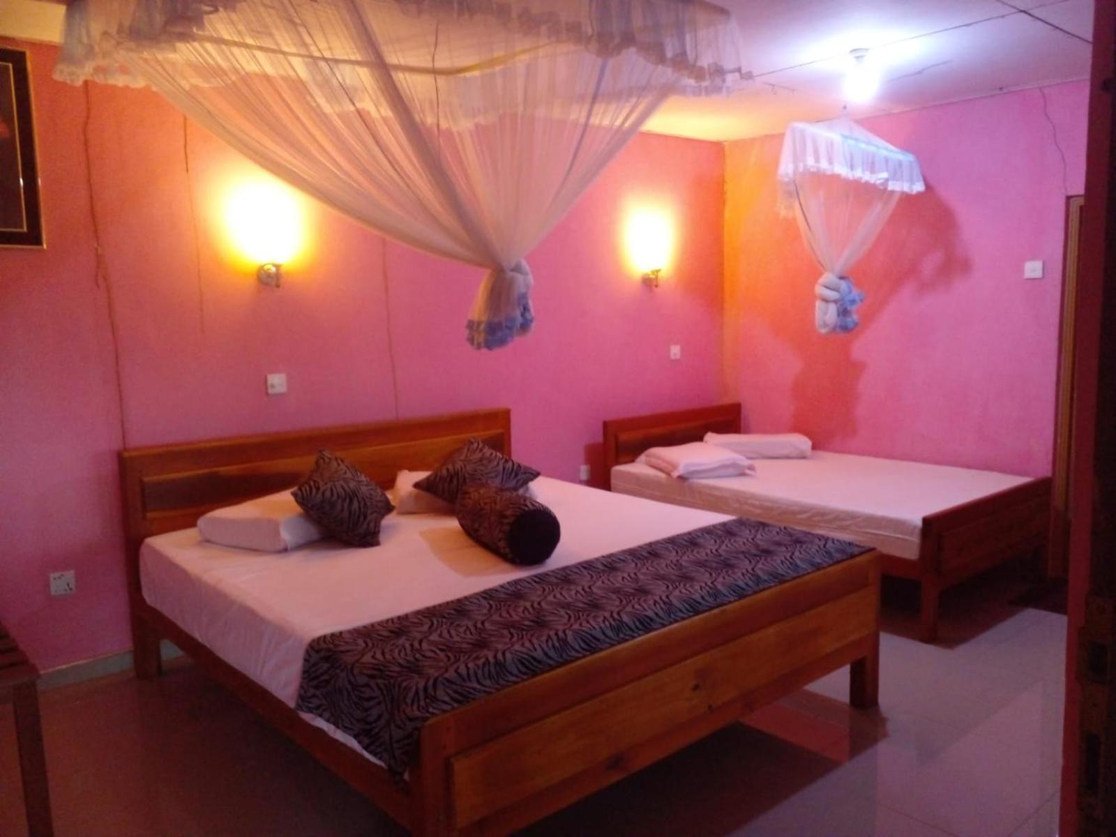 Omi Relax Inn Элла Экстерьер фото